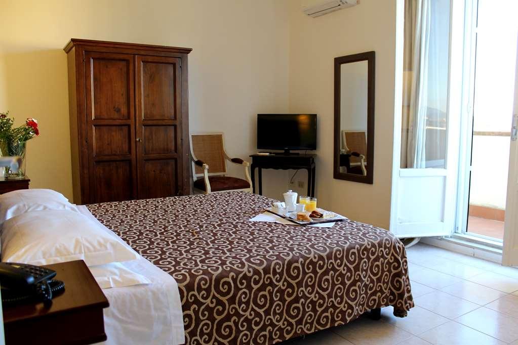 Hotel Alex Firenze Phòng bức ảnh